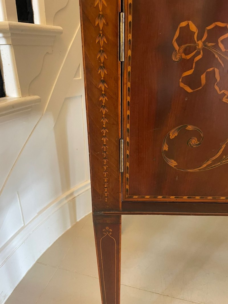 Magnificent Quality Large Antique George III Inlaid Mahogany Sideboard - Image 8